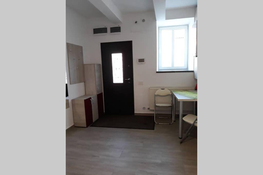 Ferienwohnung Zsizelle Rezidence Brașov Exterior foto