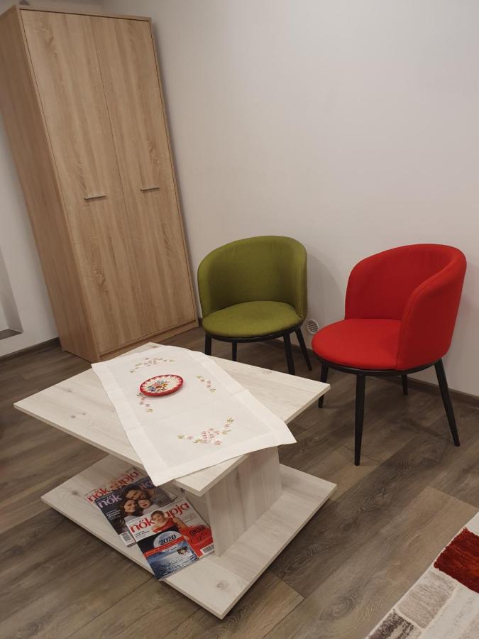 Ferienwohnung Zsizelle Rezidence Brașov Exterior foto